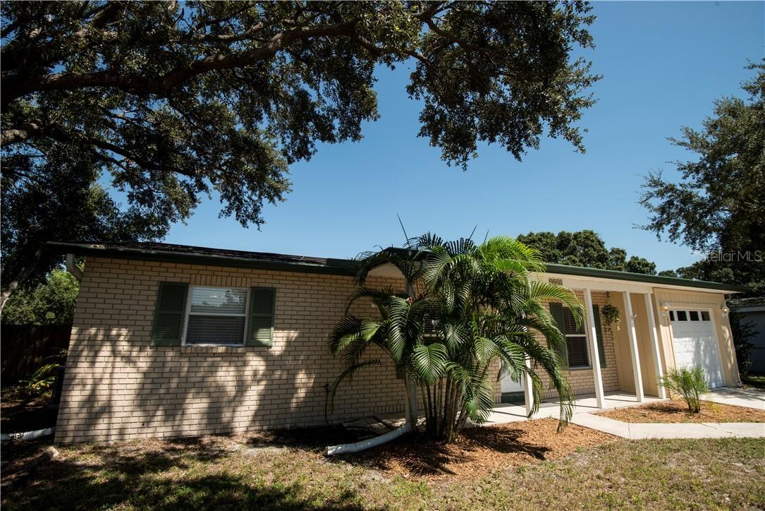 2913 Trudy Ln., Tampa, FL 33611