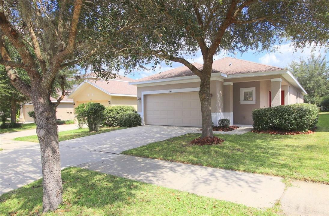 10418 Avelar Ridge Dr., Riverview, FL 33578