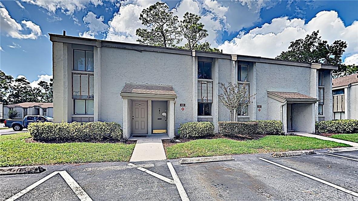 109 Springwood Cir. #B, Longwood, FL 32750