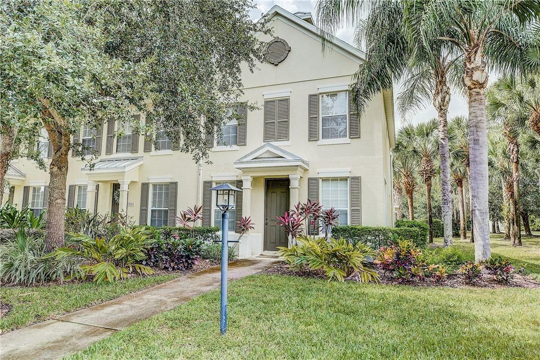 5630 Simonton St., Bradenton, FL 34203