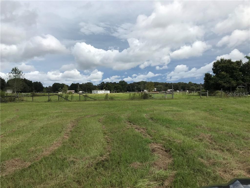 3136 Lanier Rd., Zephyrhills, FL 33541