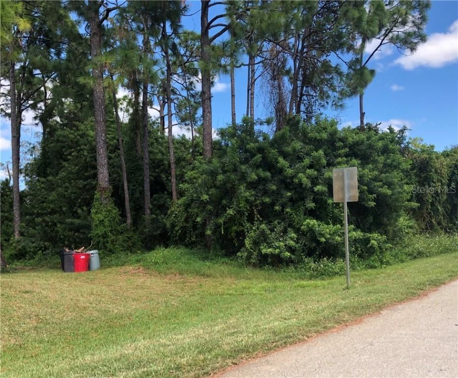 8229 Pennsylvania Blvd., Fort Myers, FL 33967