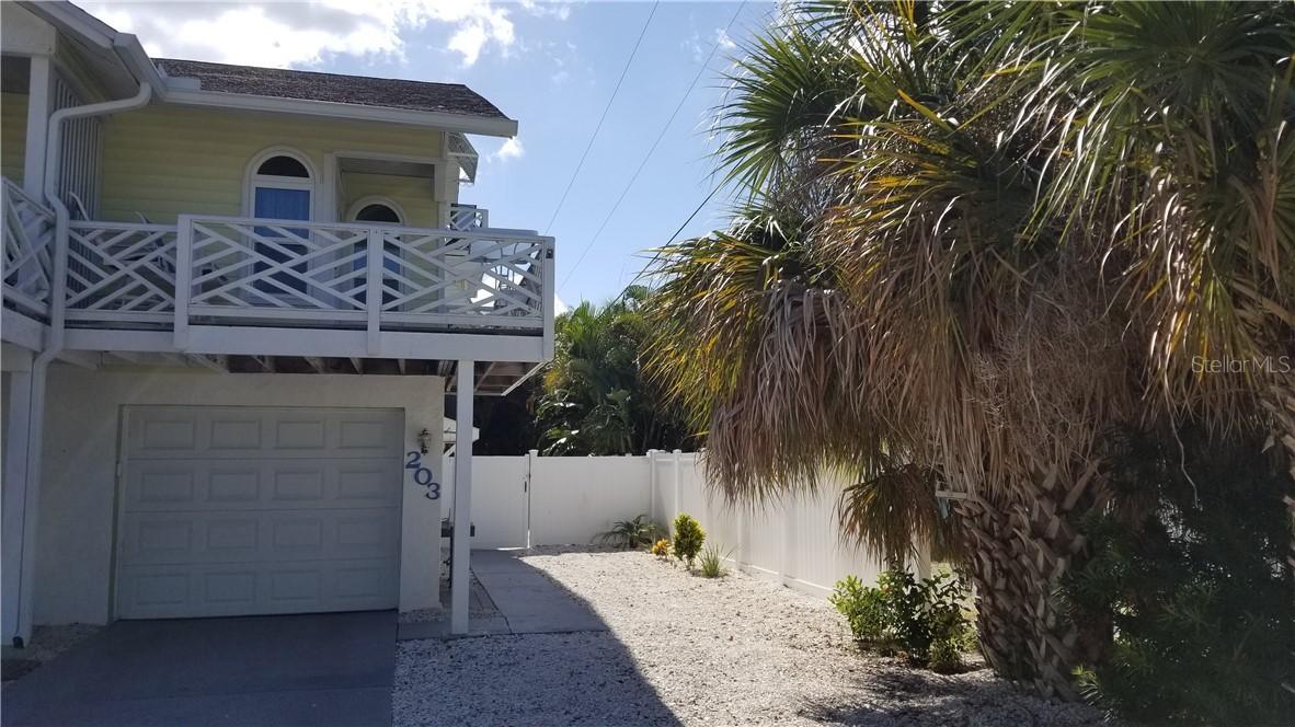 203 73rd St., Holmes Beach, FL 34217