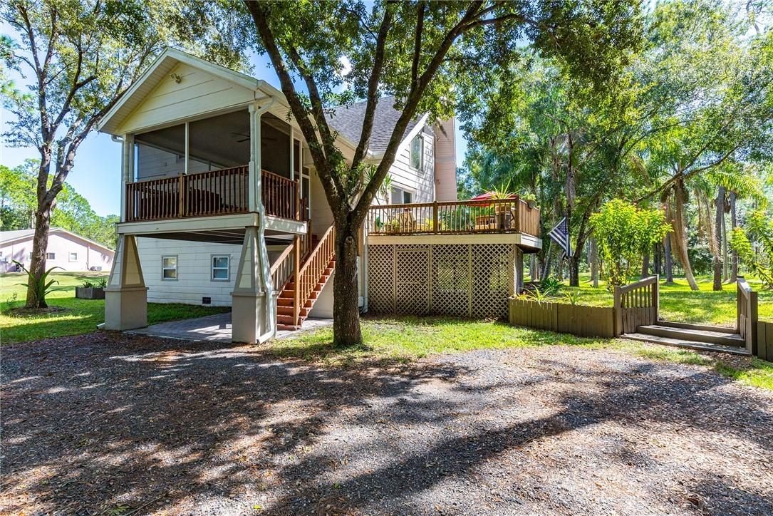 28043 Sidewinder Ln., Wesley Chapel, FL 33544