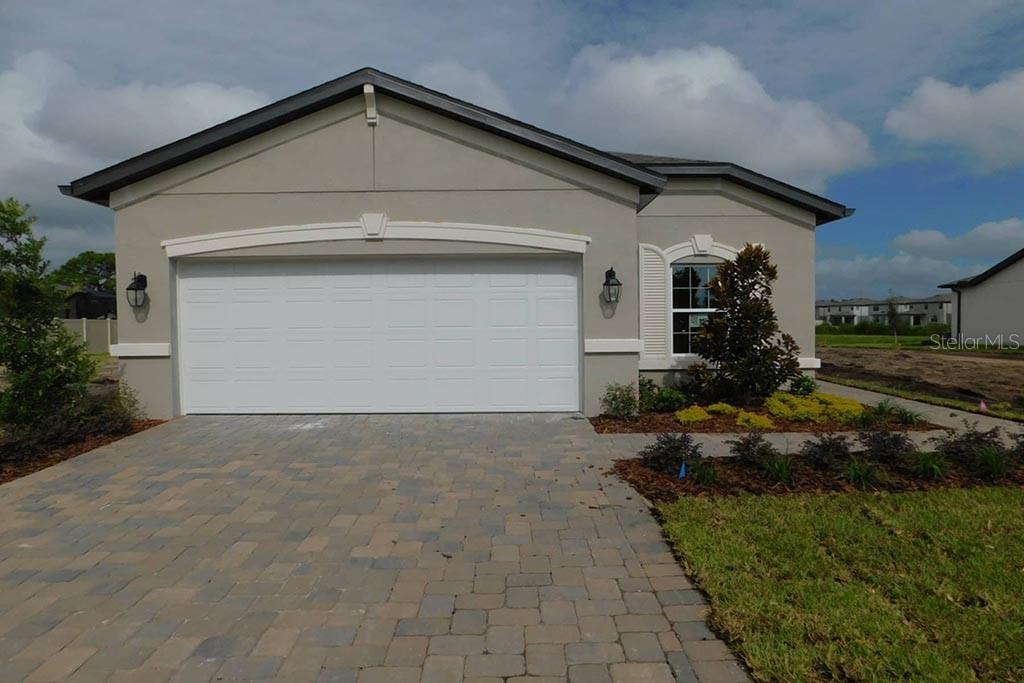 19149 Leonard Rd., Lutz, FL 33558