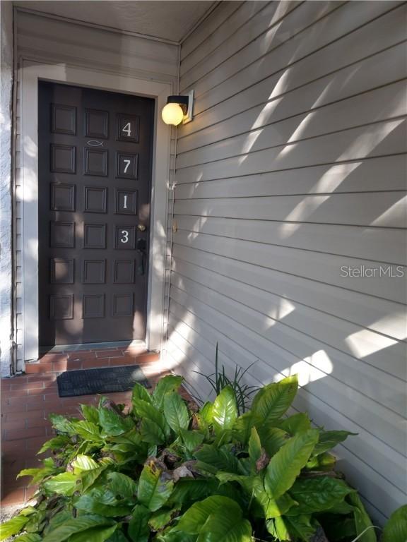 4713 Puritan Cir. #701, Tampa, FL 33617