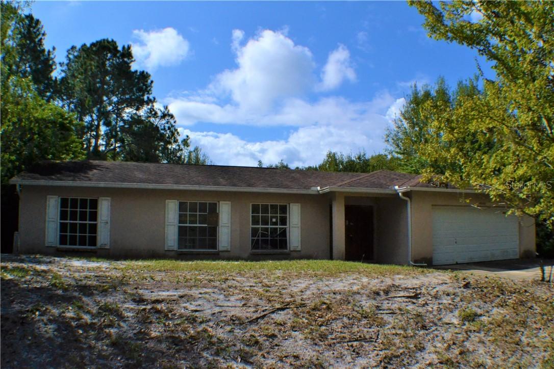 18018 Driftwood Ln., Lutz, FL 33558