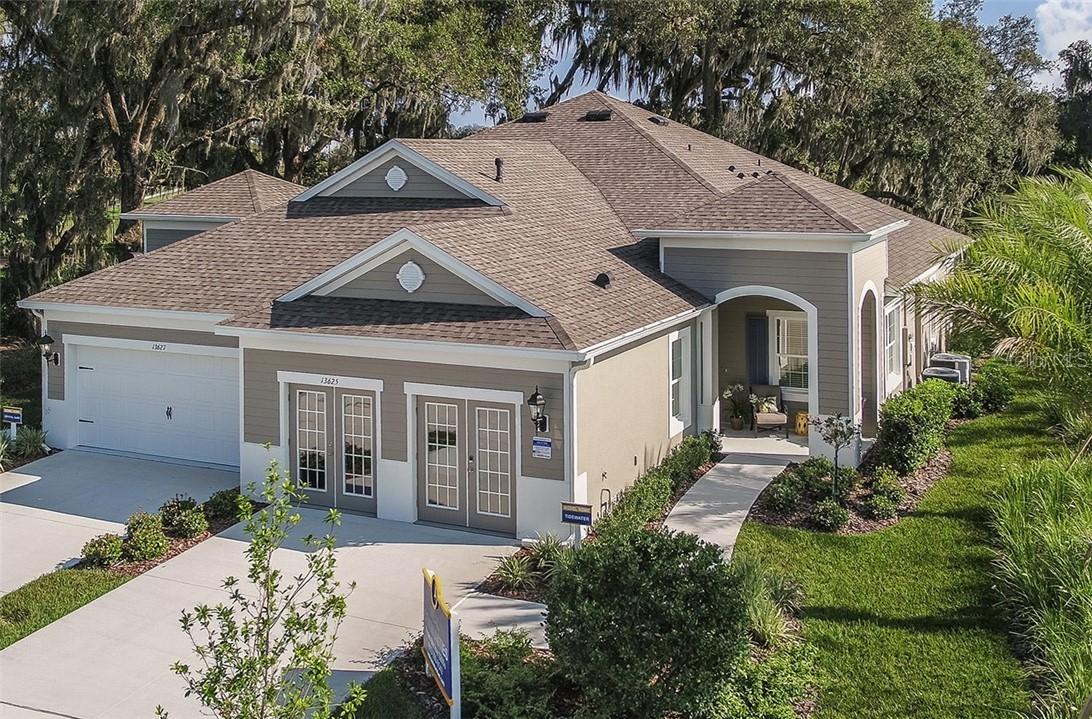 13621 Circa Crossing Dr., Lithia, FL 33547