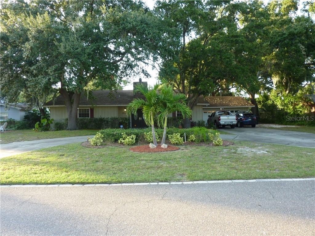 1710 Country Club Rd., St Petersburg, FL 33710