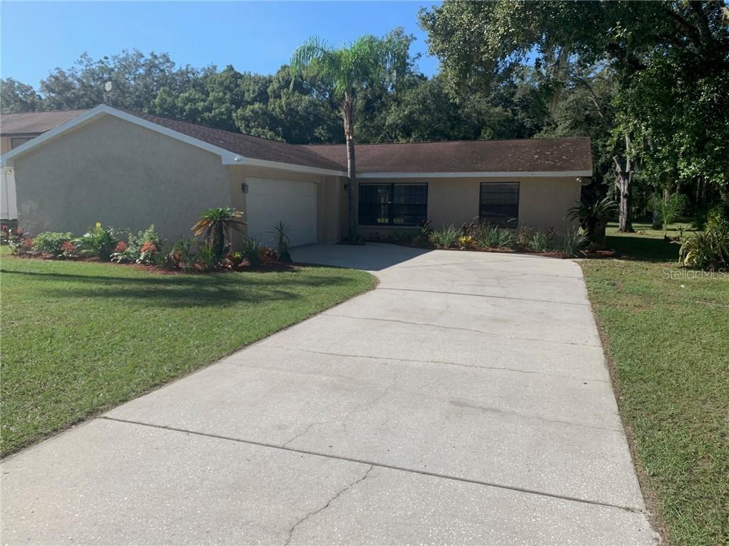 5205 Eagle Island Dr., Land O Lakes, FL 34639
