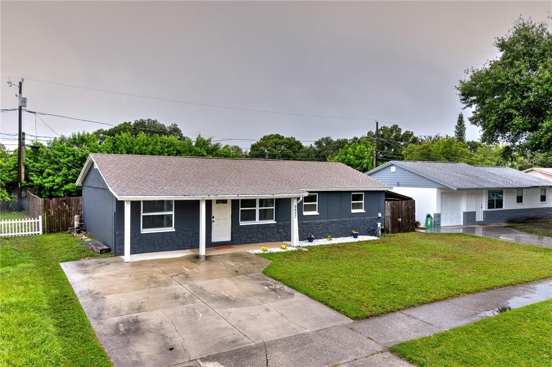 8497 Portulaca Ave., Seminole, FL 33777