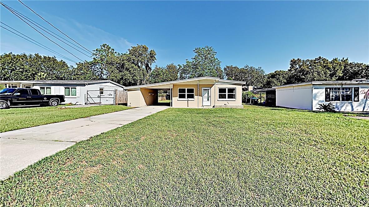 3915 Castell Dr., Orlando, FL 32810