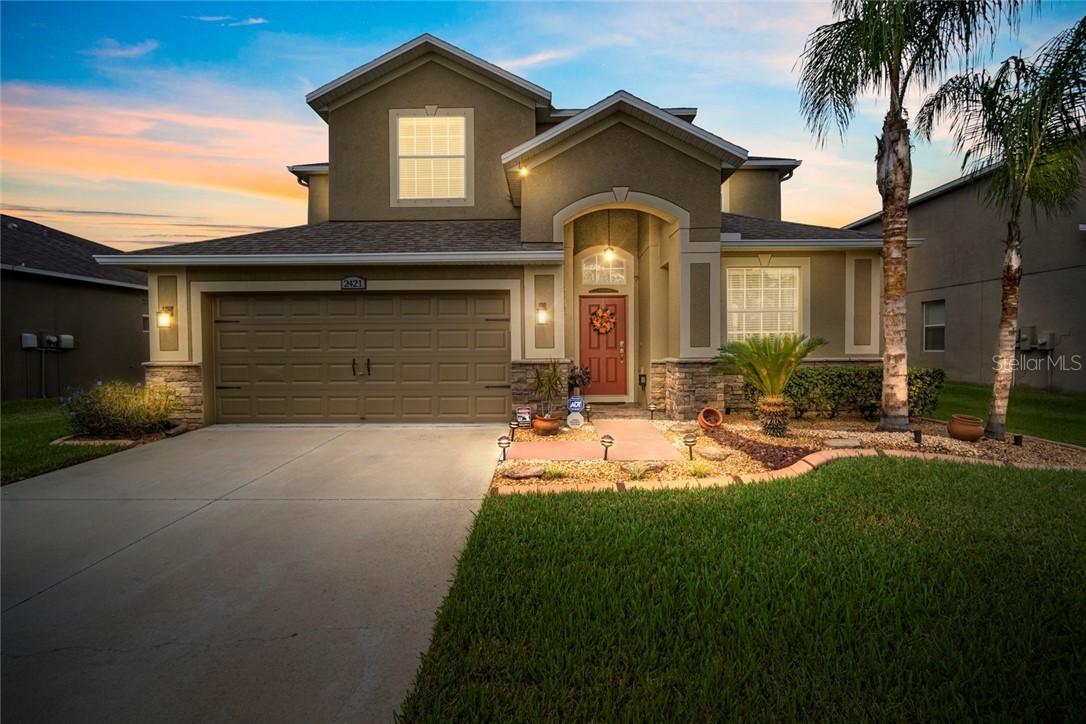 2421 Dakota Rock Dr., Ruskin, FL 33570