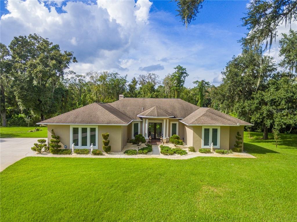 3422 Sam Allen Oaks Cir., Plant City, FL 33565