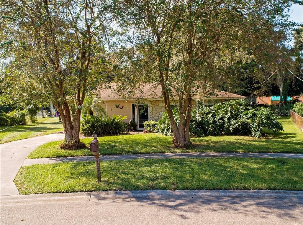 707 Holly Ter., Brandon, FL 33511