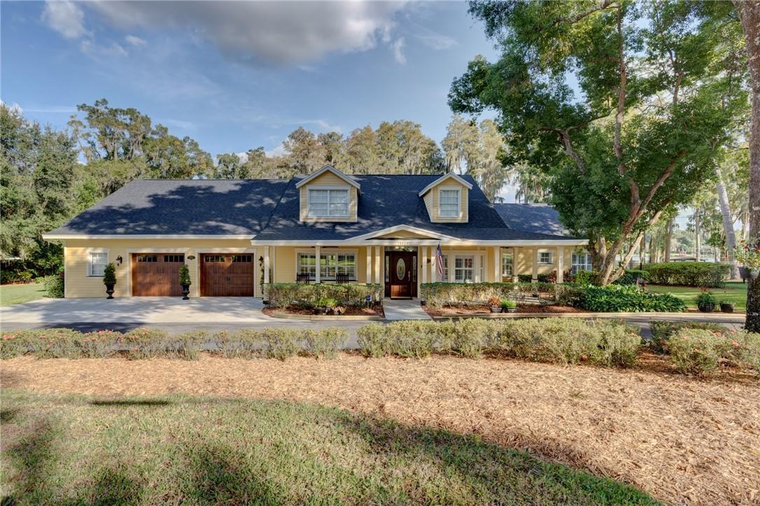 18409 Tomlinson Dr., Lutz, FL 33549