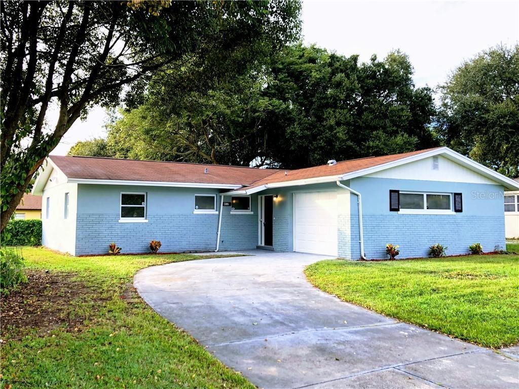 412 S Oakwood Ave., Brandon, FL 33511