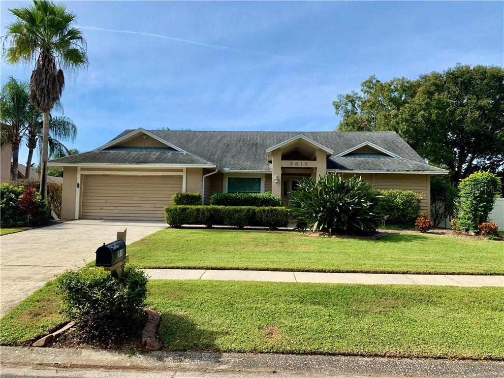 2610 Durant Oaks Dr., Valrico, FL 33596
