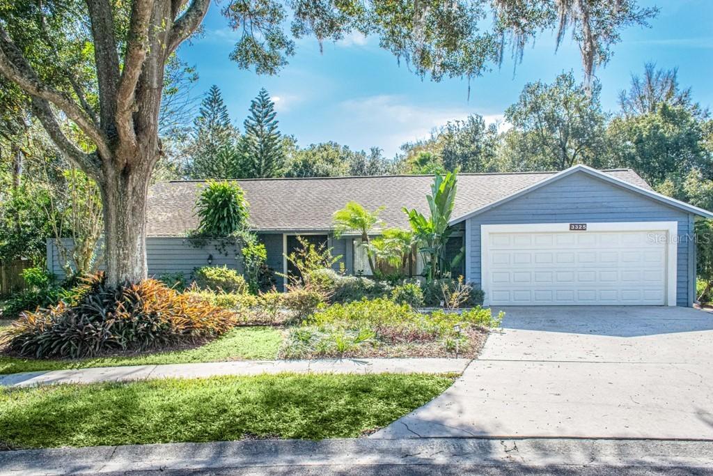 3325 Foxridge Cir., Tampa, FL 33618