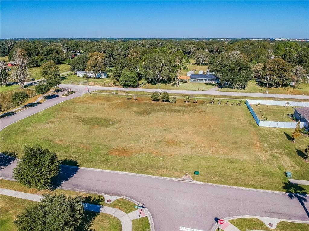 Ranchdale Dr., Plant City, FL 33566