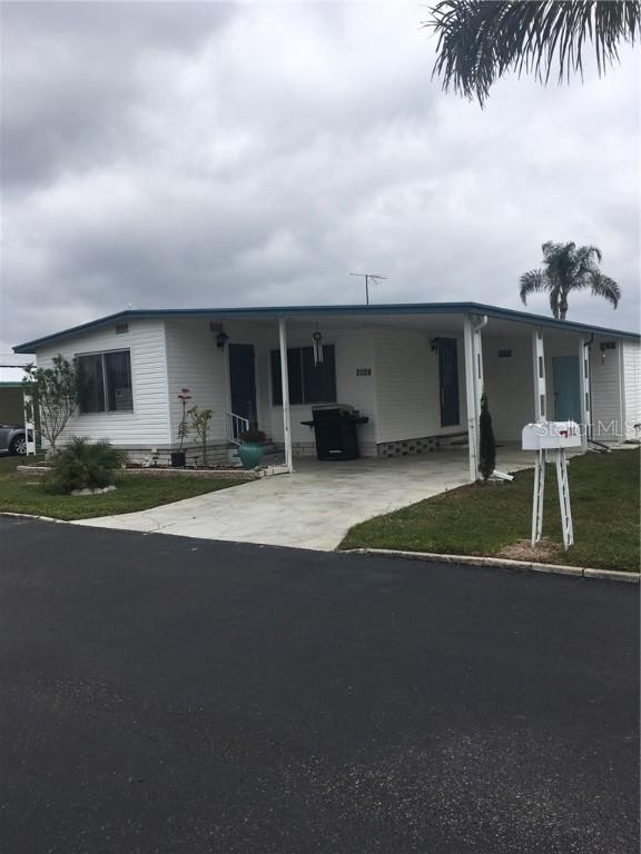2028 Maui Dr., Holiday, FL 34691