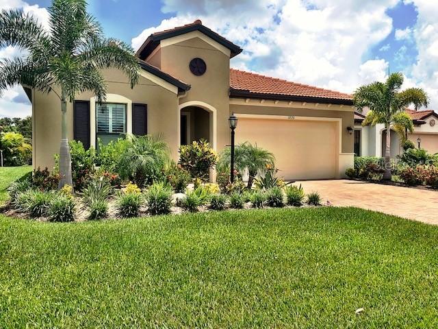 10520 Eastwood Dr., Bradenton, FL 34211