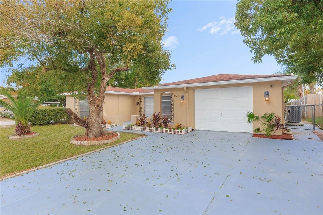 9320 Rainbow Ln., Port Richey, FL 34668