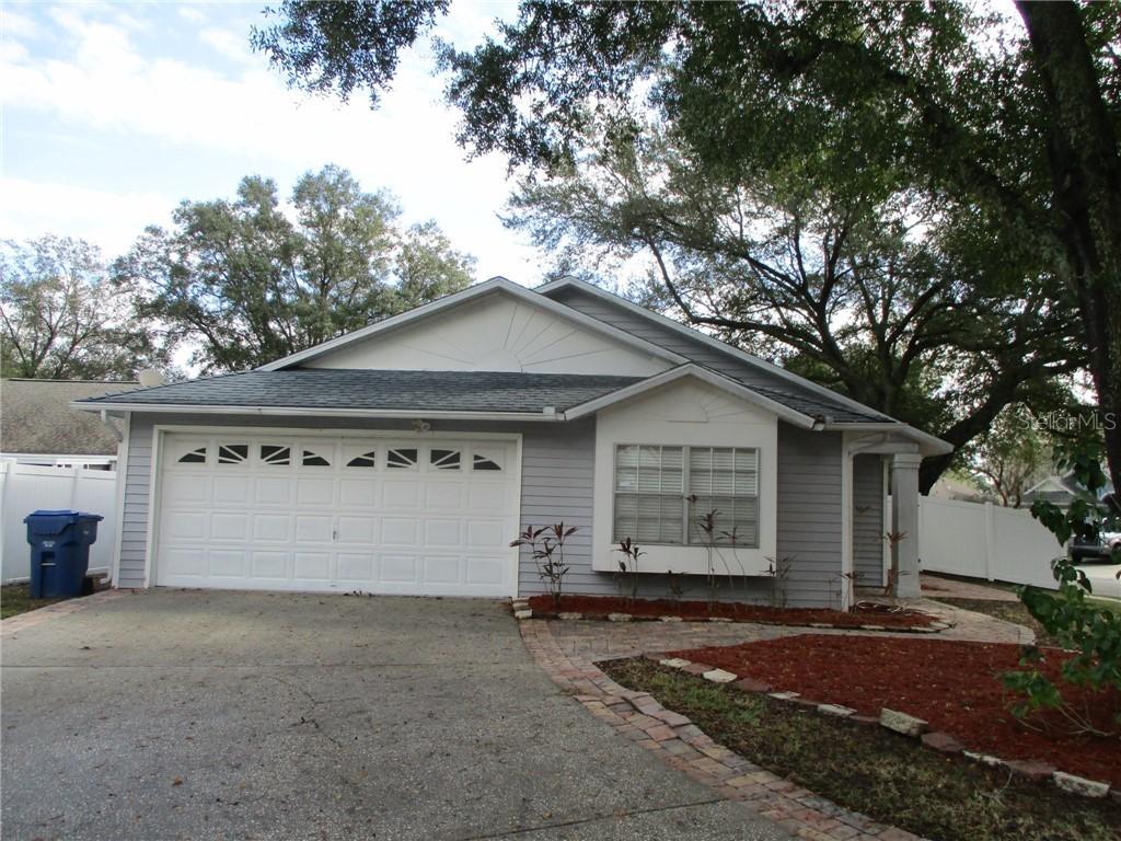 1729 Tinsmith Cir., Lutz, FL 33559