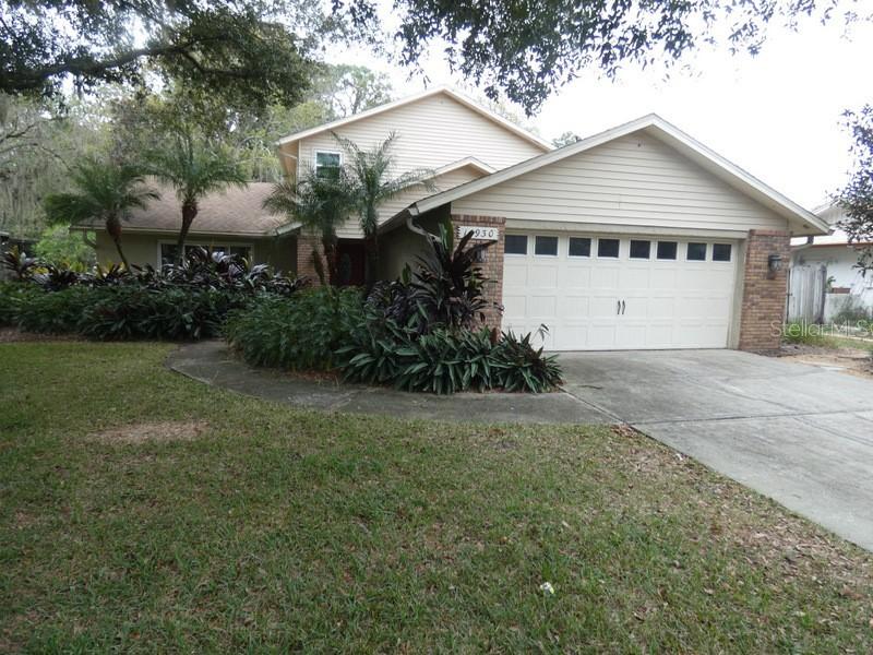 14930 Lake Forest Dr., Lutz, FL 33559