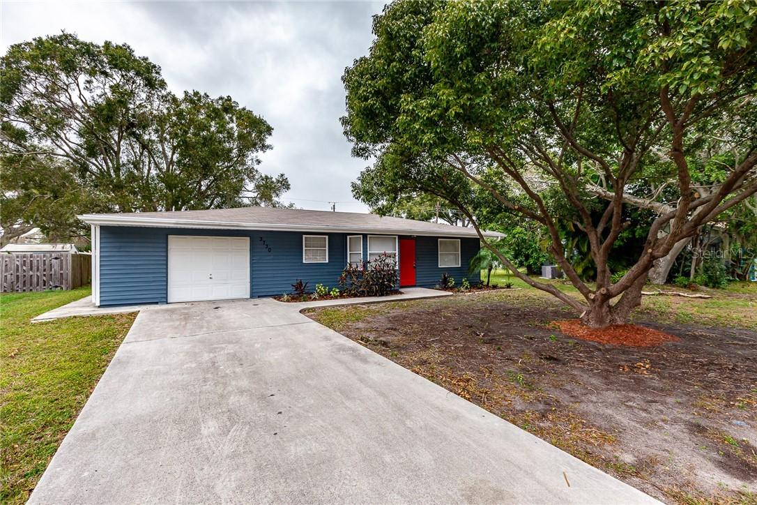 3730 Lalani Blvd., Sarasota, FL 34232