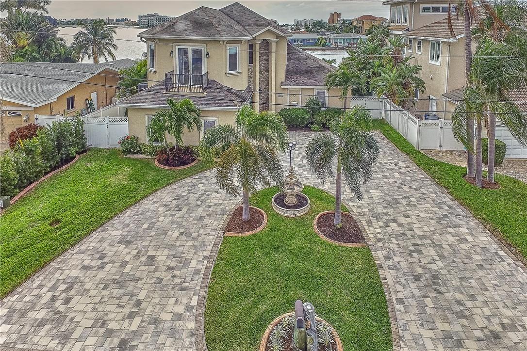 11120 7th St., Treasure Island, FL 33706
