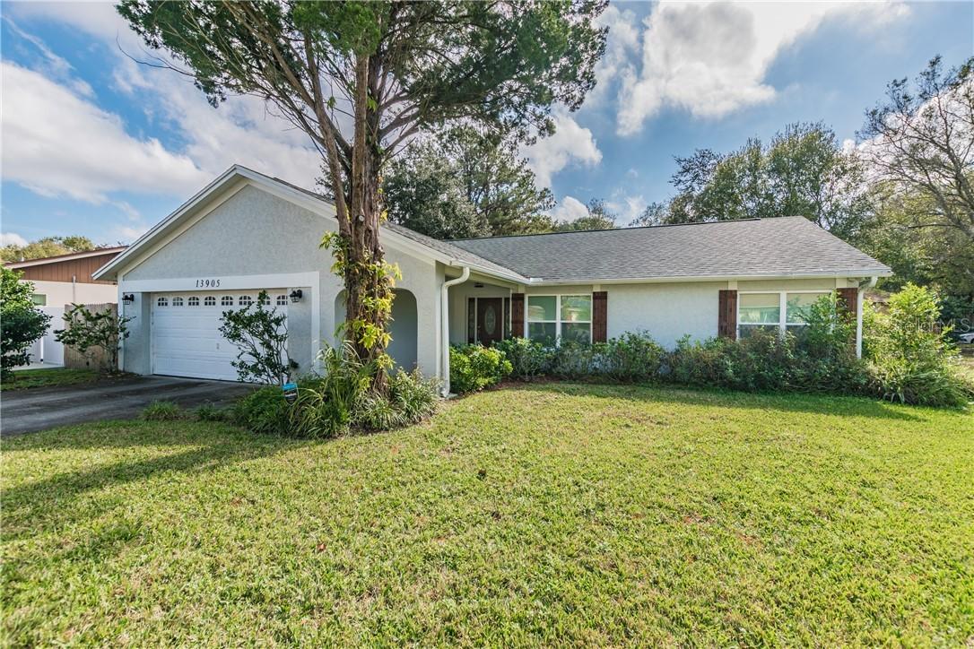 13905 Cherry Brook Ln., Tampa, FL 33618
