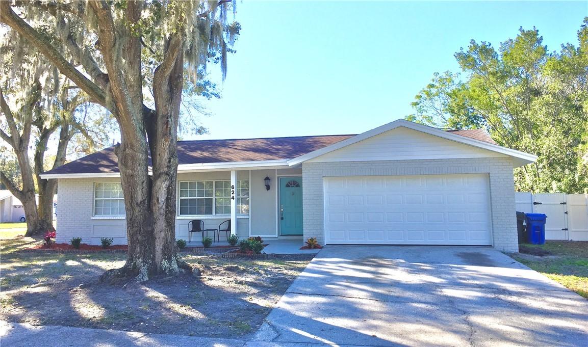 624 Pine Forest Dr., Brandon, FL 33511