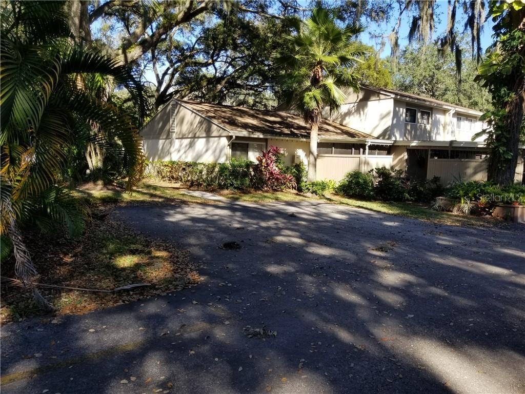 8625 Lake Isle Dr., Temple Terrace, FL 33637