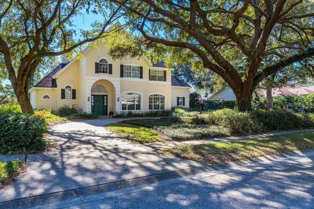 1927 Curry Rd., Lutz, FL 33549