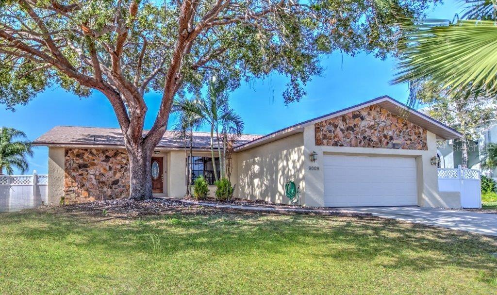 6520 Bimini Ct., Apollo Beach, FL 33572