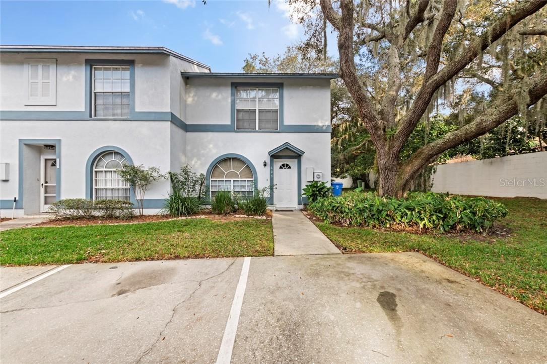 605 Bainbridge Dr., Brandon, FL 33511