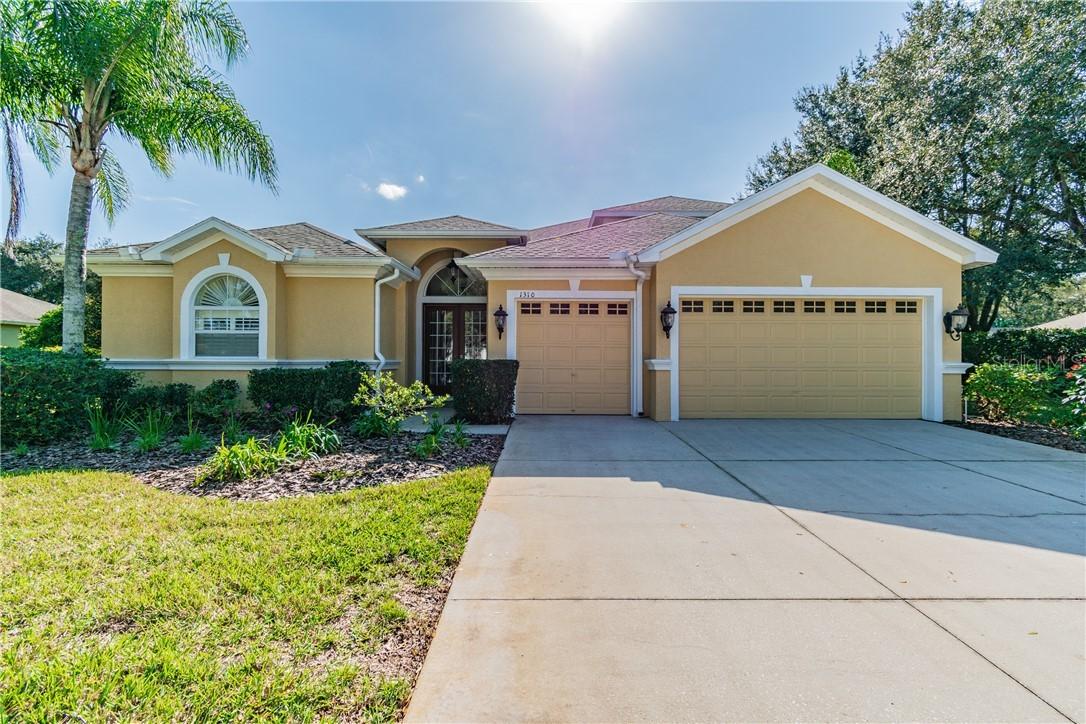 1310 Oxbridge Dr., Lutz, FL 33549
