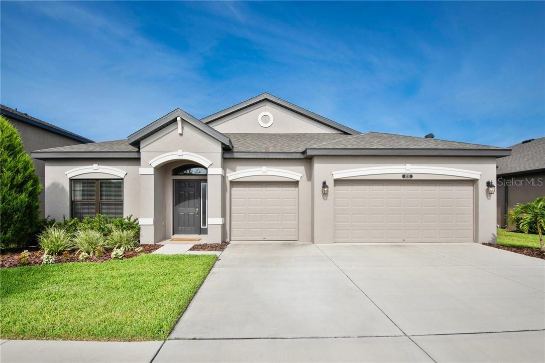 8205 Mallow Mirror Ln., Land O Lakes, FL 34637