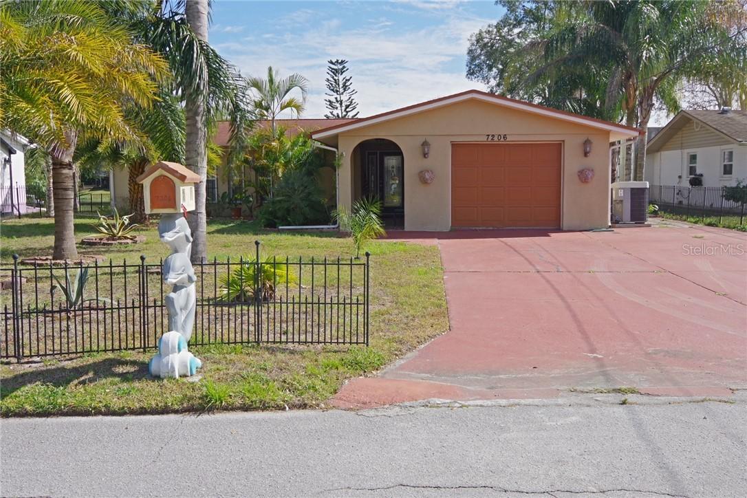 7206 Cedar Point Dr., New Port Richey, FL 34653