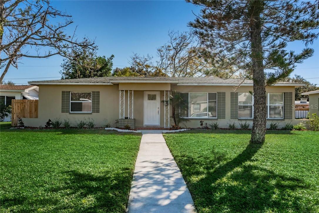 832 38th Ave., St Petersburg, FL 33704