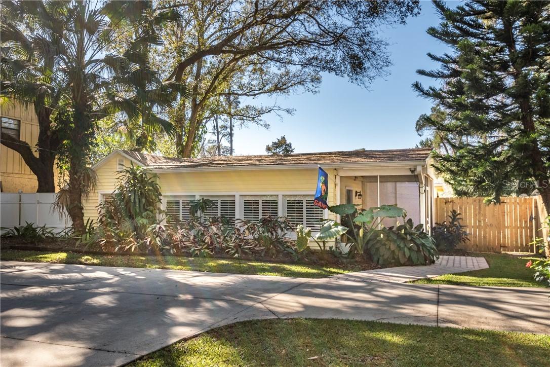 1003 W 131st Ave., Tampa, FL 33612