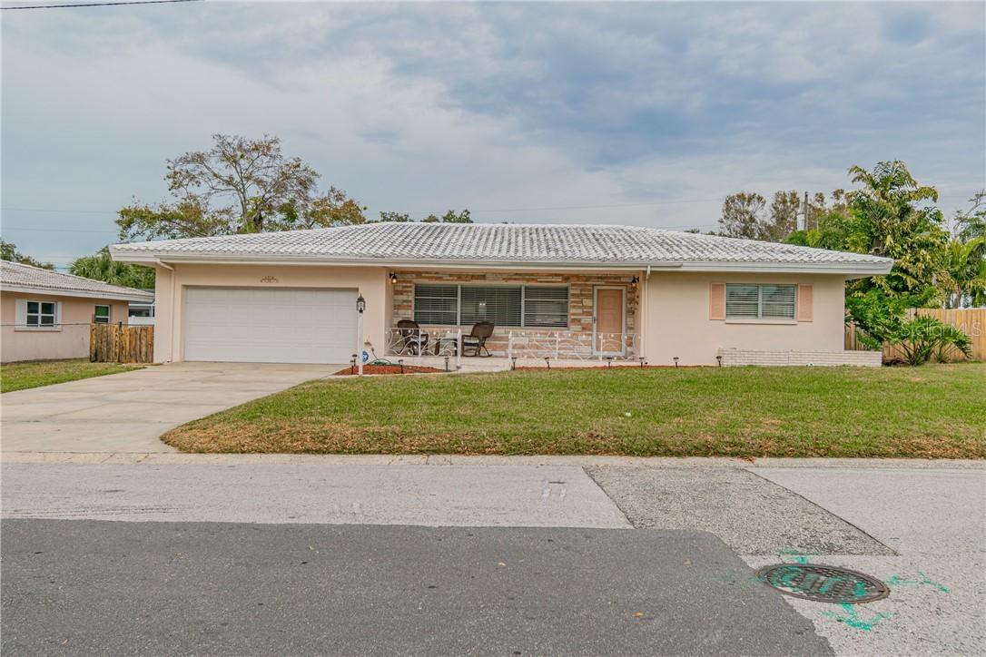 1714 Emerald Dr., Clearwater, FL 33756