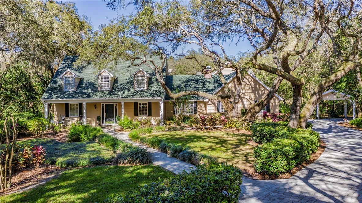 2608 Regal Oaks Ln., Lutz, FL 33559