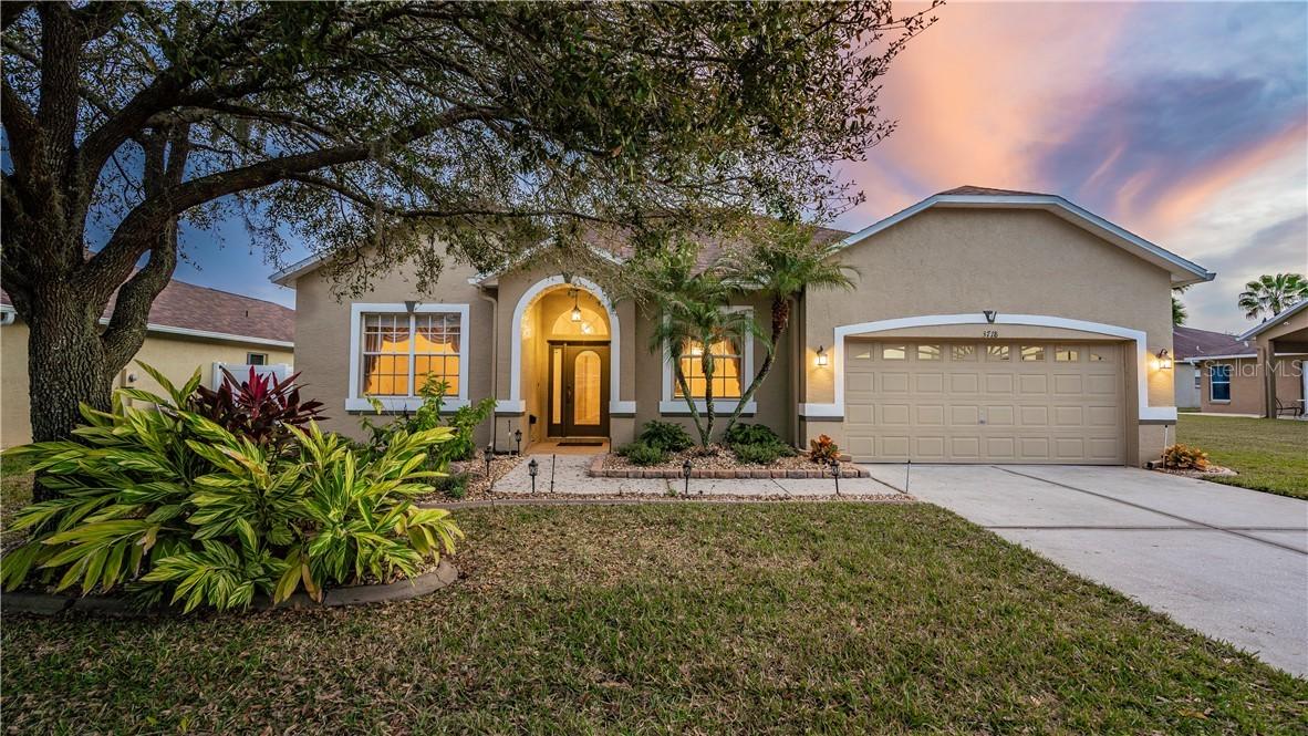 3718 Grand Forks Dr., Land O Lakes, FL 34639