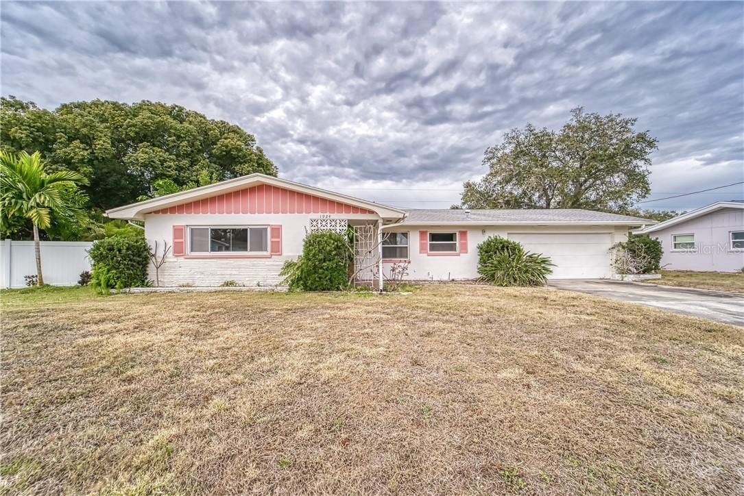 1924 June Bells Dr., Clearwater, FL 33755