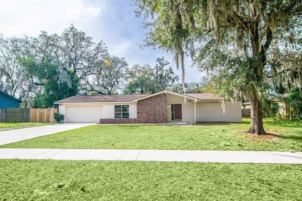125 Windy Creek, Brandon, FL 33511