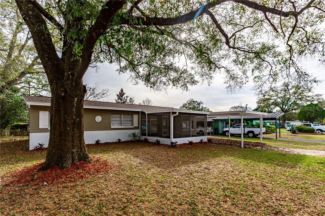 1103 Briarwood Rd., Brandon, FL 33511