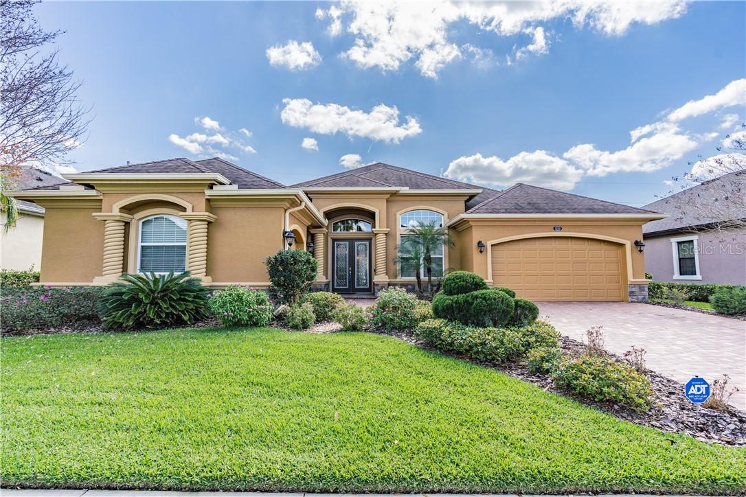 32250 Summerglade Dr., Wesley Chapel, FL 33545