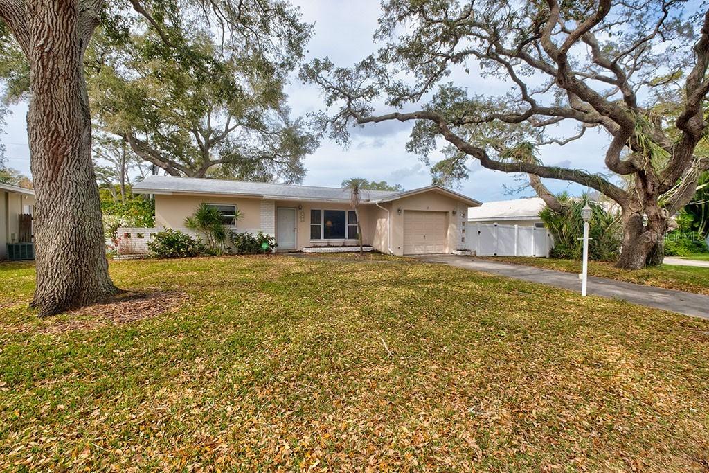 1932 Temple Ter., Clearwater, FL 33764